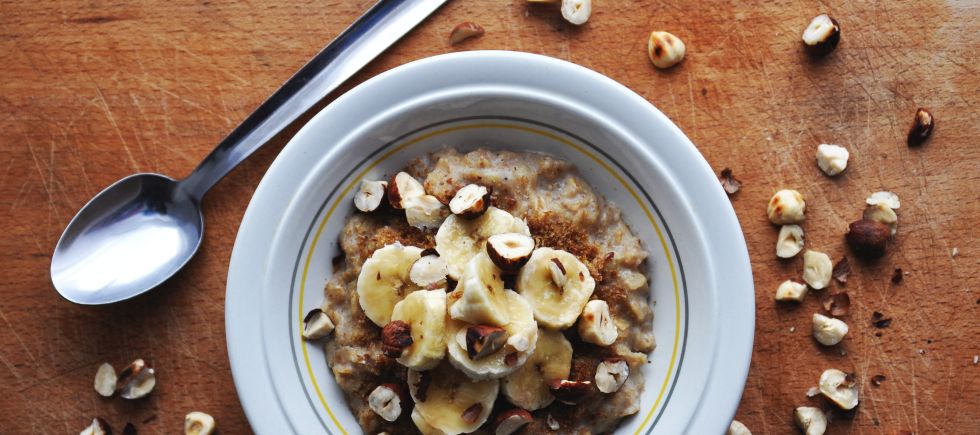 Hazelnut & Banana Porridge (Oatmeal)